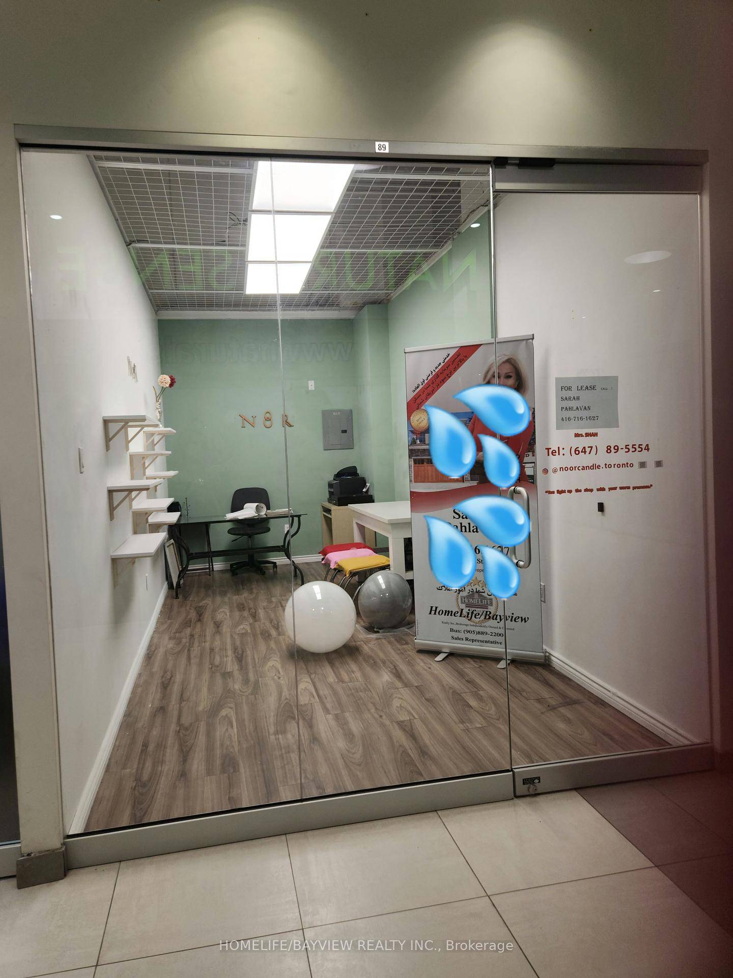 Situated at the prime intersection of Yonge Street and Steeles Avenue within the prestigious World on Yonge complex, this property offers a versatile retail and or space within a vibrant ...