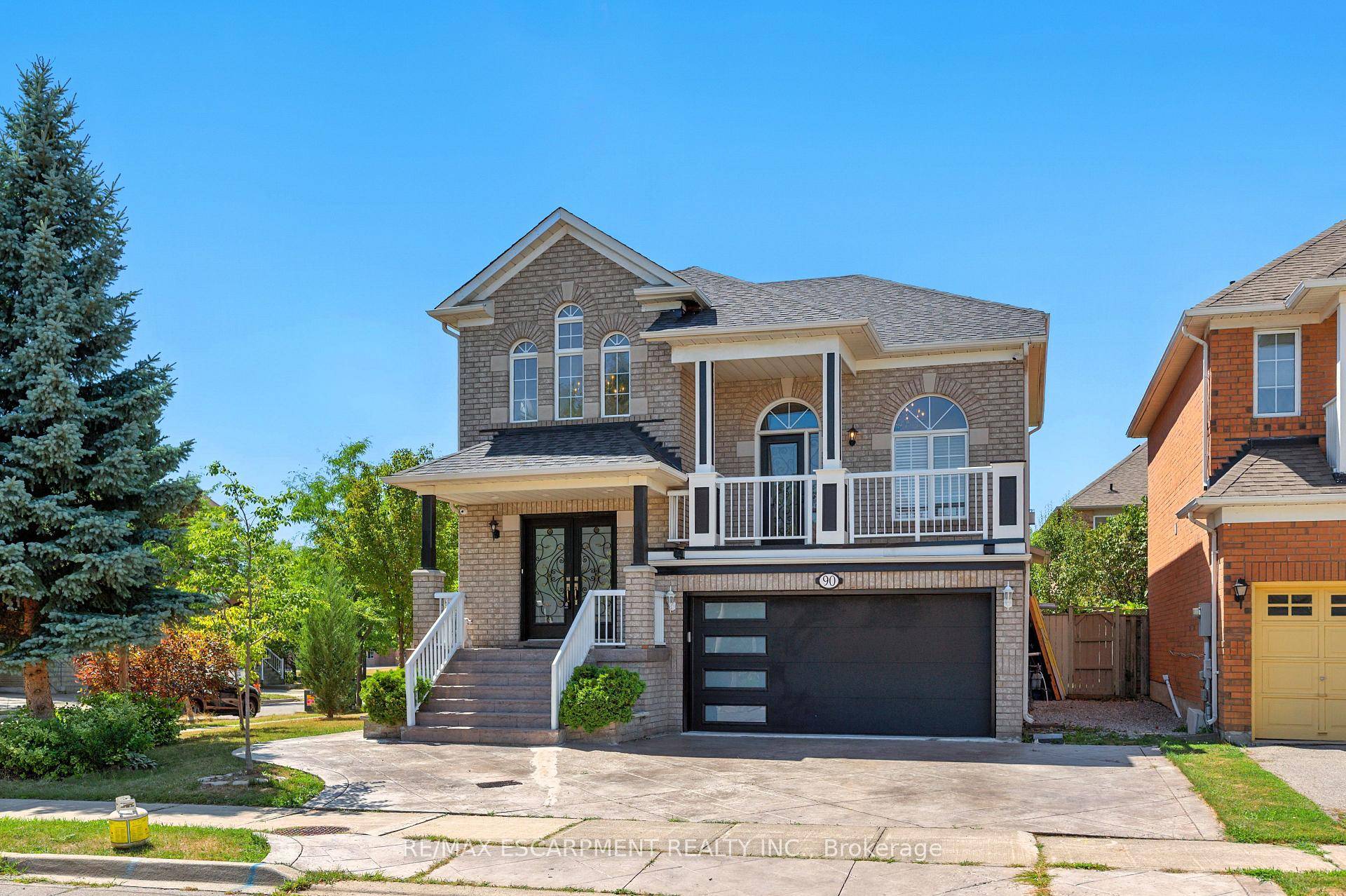 Welcome to this beautifully updated 3 bedroom home in highly desirable Vellore Village, offering just under 2, 100 sq ft of bright, sun filled living space on a quiet corner ...