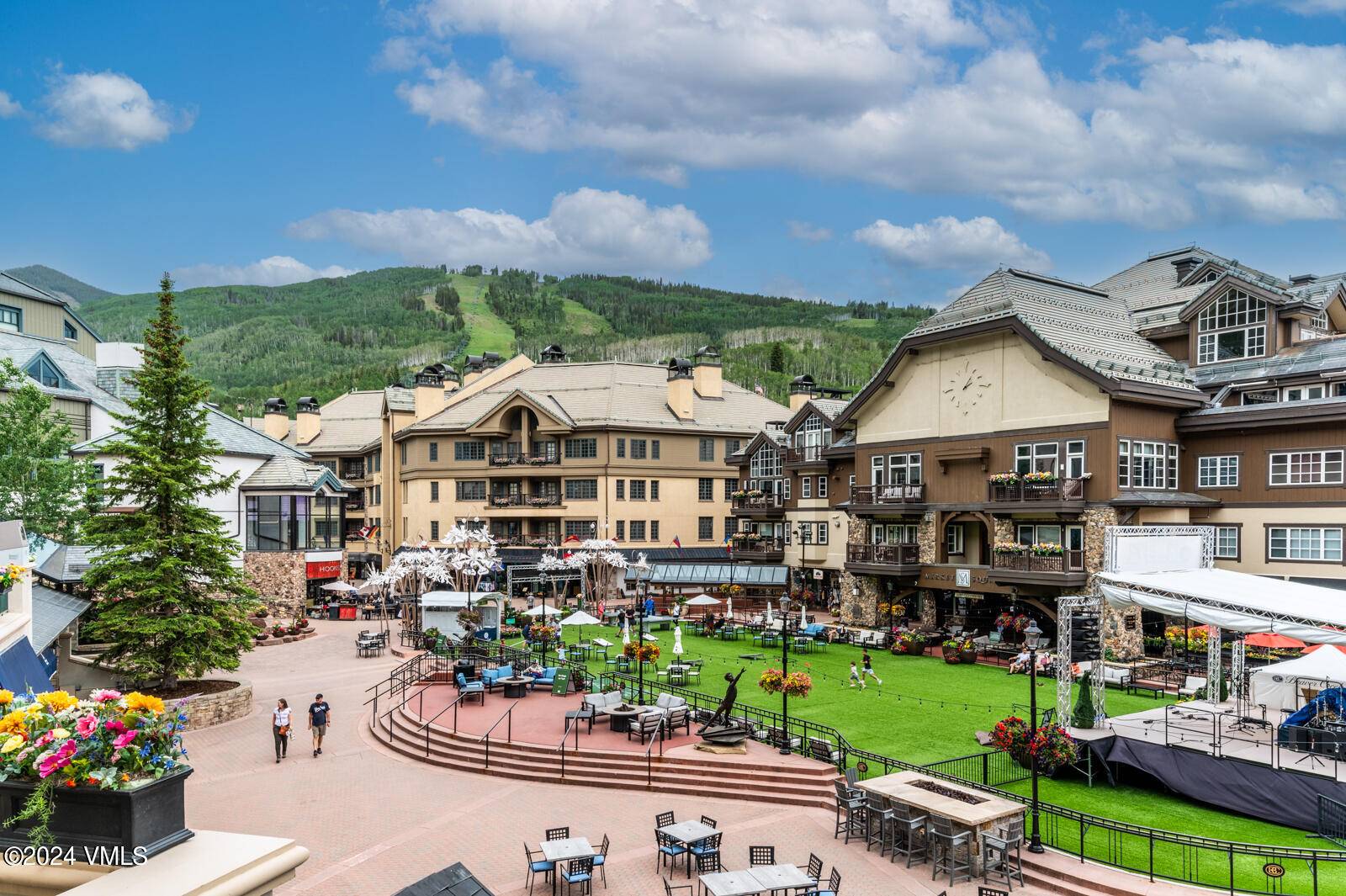 Located in the heart of Beaver Creek Village with a balcony overlooking the village.