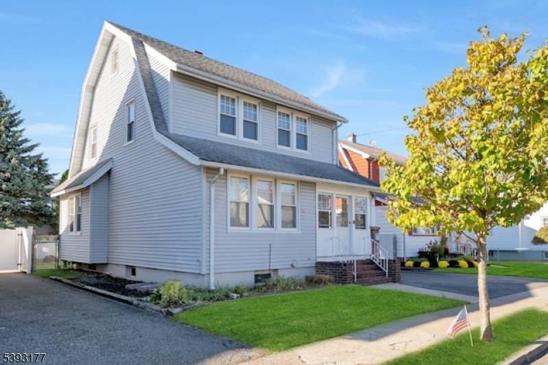 Lovingly owned and well maintained side hall colonial filled with timeless character and beautiful oak trim, featuring modern upgrades, generous room sizes and plenty of natural light makes this home ...
