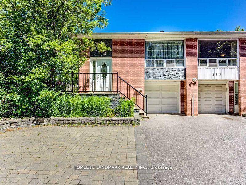 Bright 2 bedroom lower level in the raised bungalow w separate entrance.