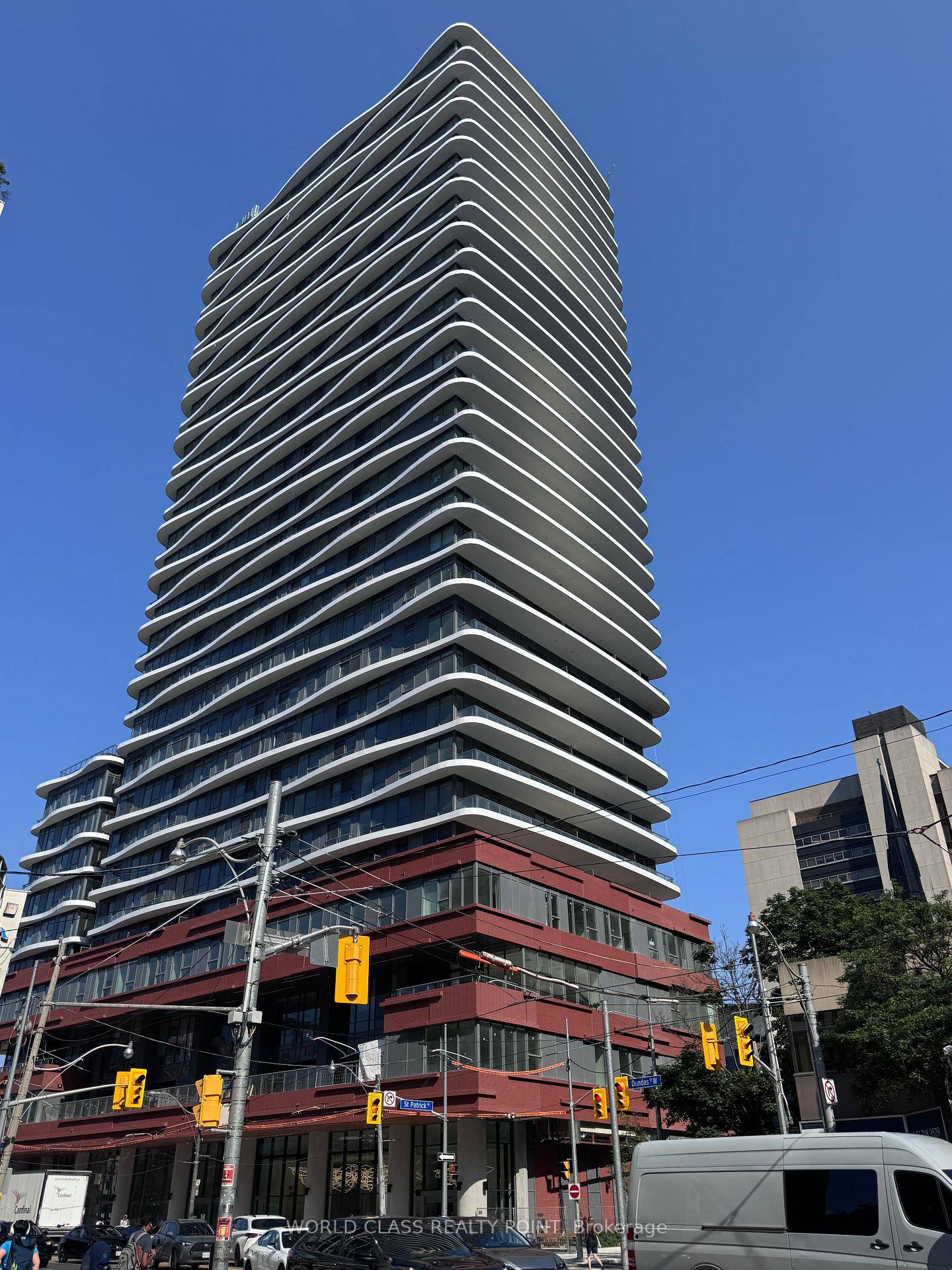 Be the first to live in this bright, brand new 1 bedroom suite at Artistry Condos, located in the heart of downtown Toronto.