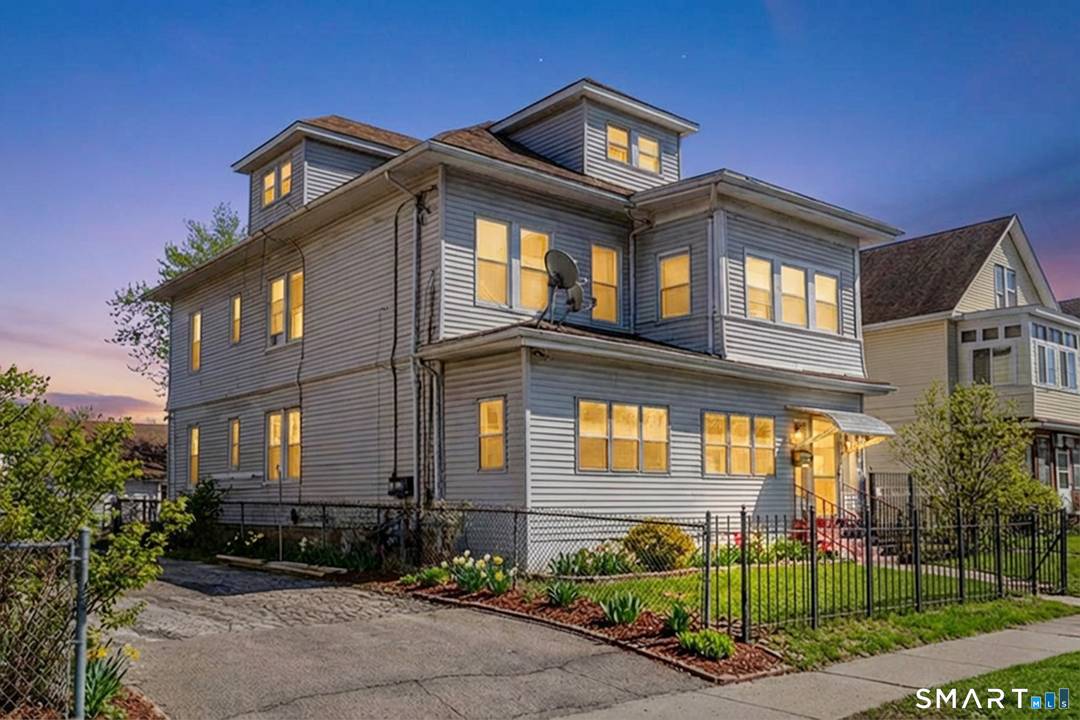 Welcome to 34 36 Adams Street !