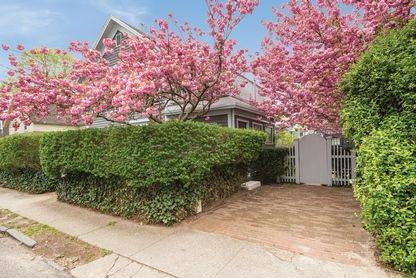 Charming Sag Harbor Home!