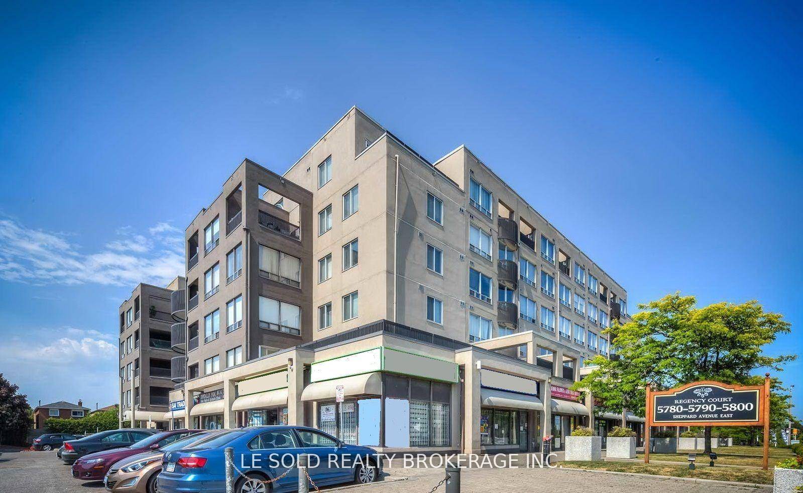 Great Location. Bright and spacious 1 1 unit 688 sf for lease.