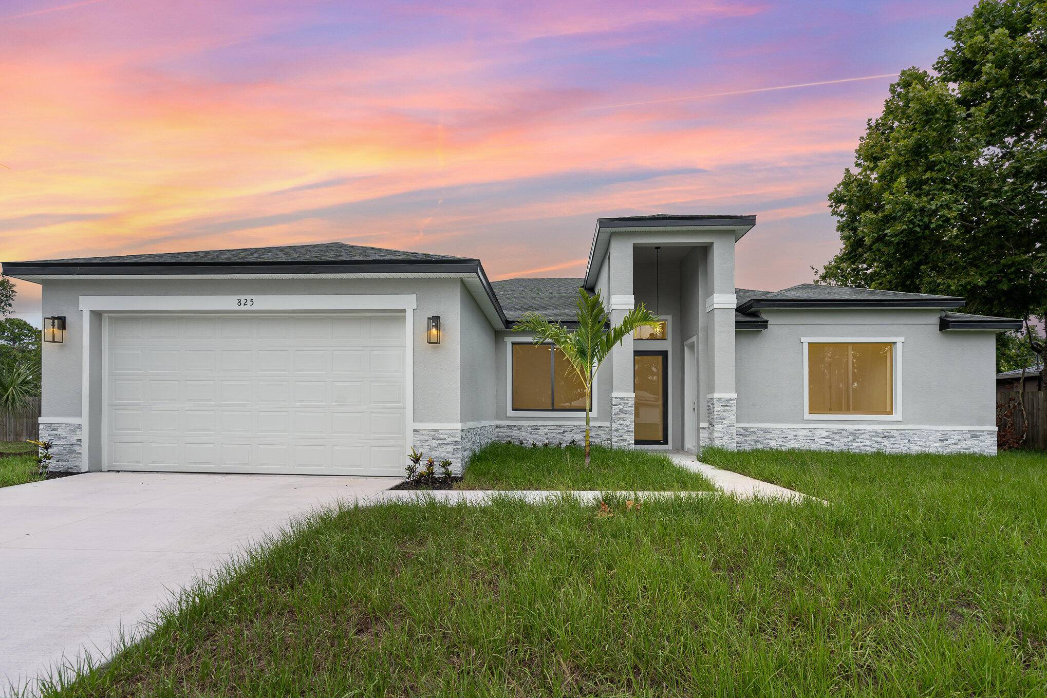 SELLER OFFERING 10K IN CONCESSIONS and an upgraded appliance package including washer and dryer.