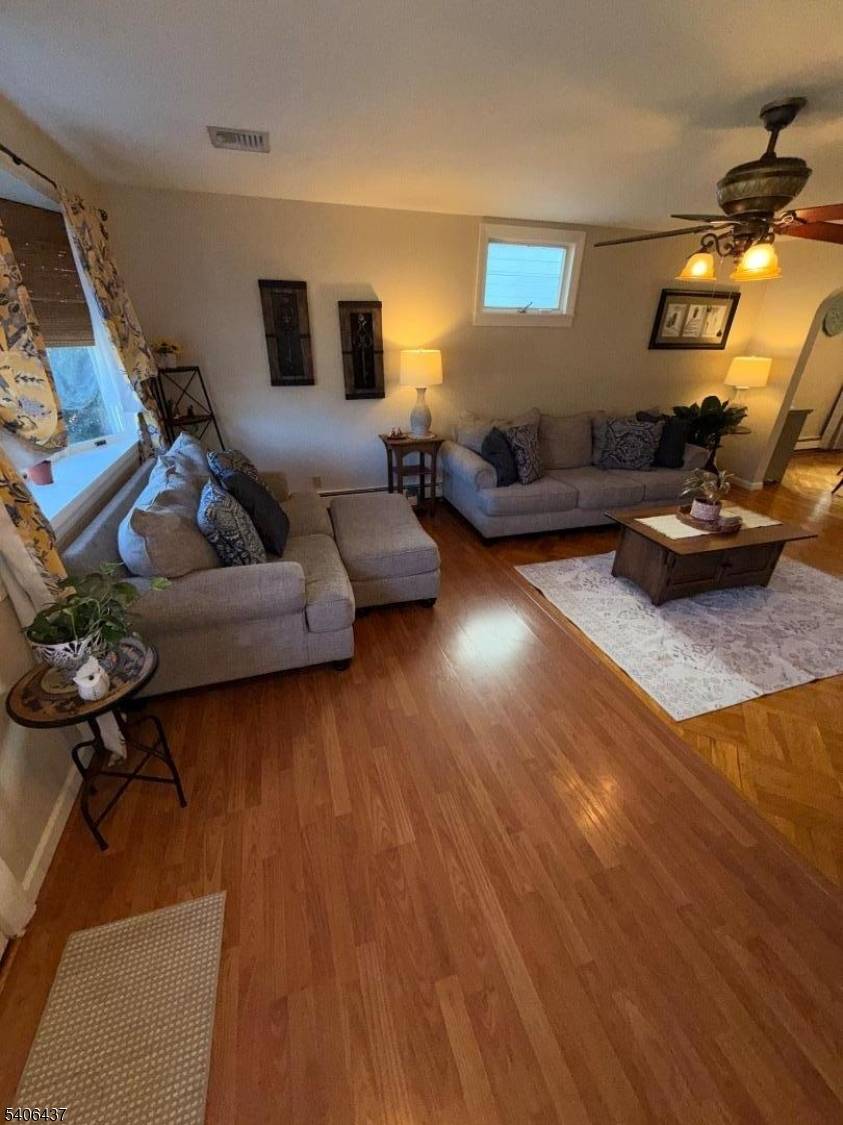 Welcome to 21 Rowe Street a well cared for 4 bedroom, 2.