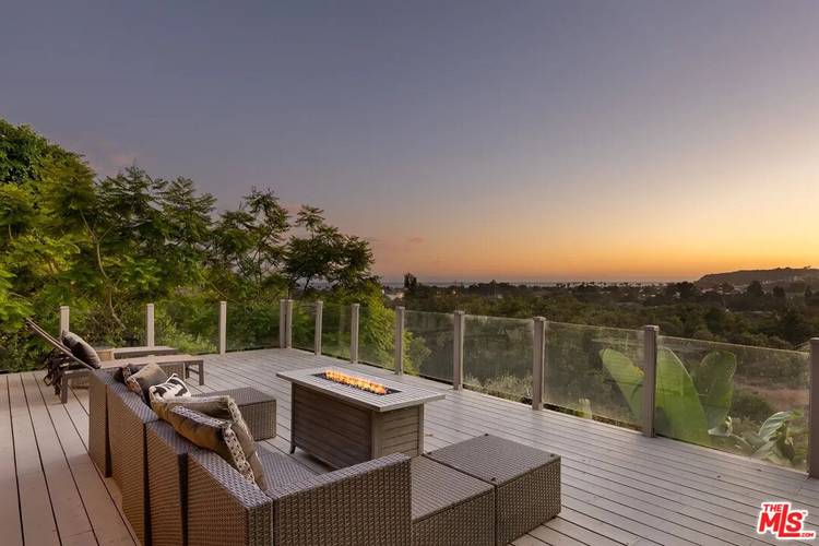 3625   Serra Rd 5BR Malibu La