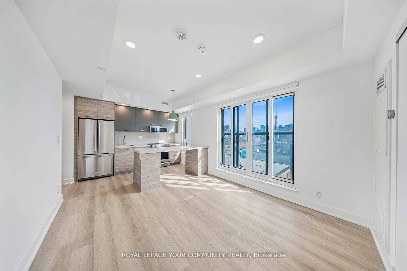 Discover upscale living at Waverley, where luxury meets convenience in Toronto's vibrant heart.