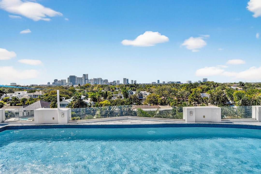 Amazing Waterfront luxury condo off Las Olas with deeded dock slip.