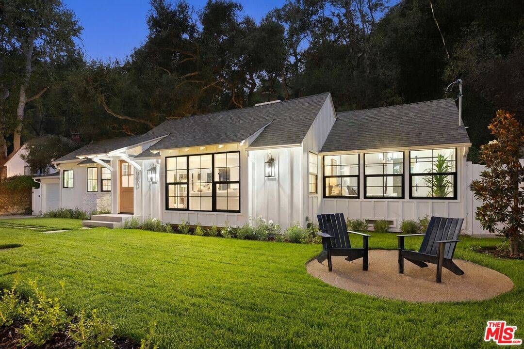 1831   Benedict Canyon Dr 3BR Beverly Hills Post Office | B.H.P.O. La