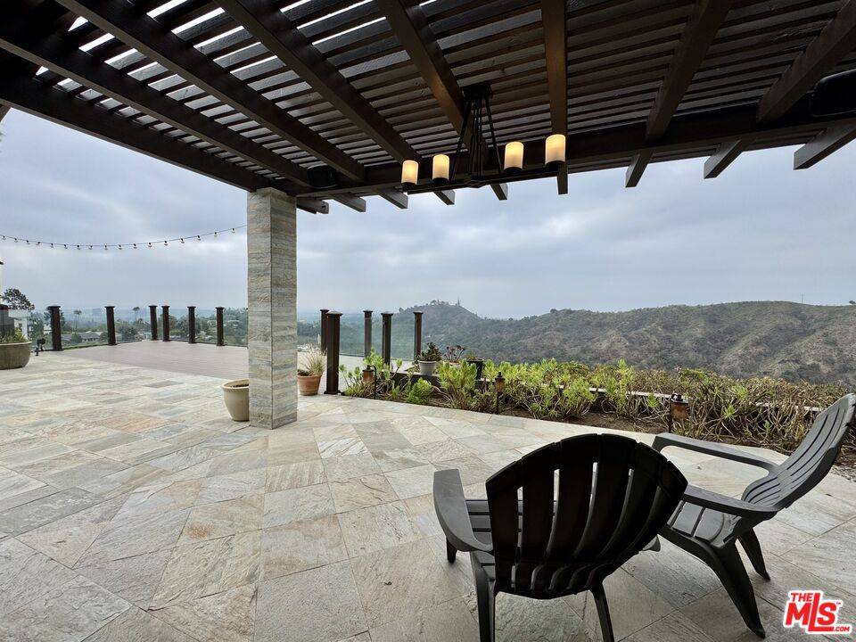2255 Westridge Rd 5BR Brentwood La