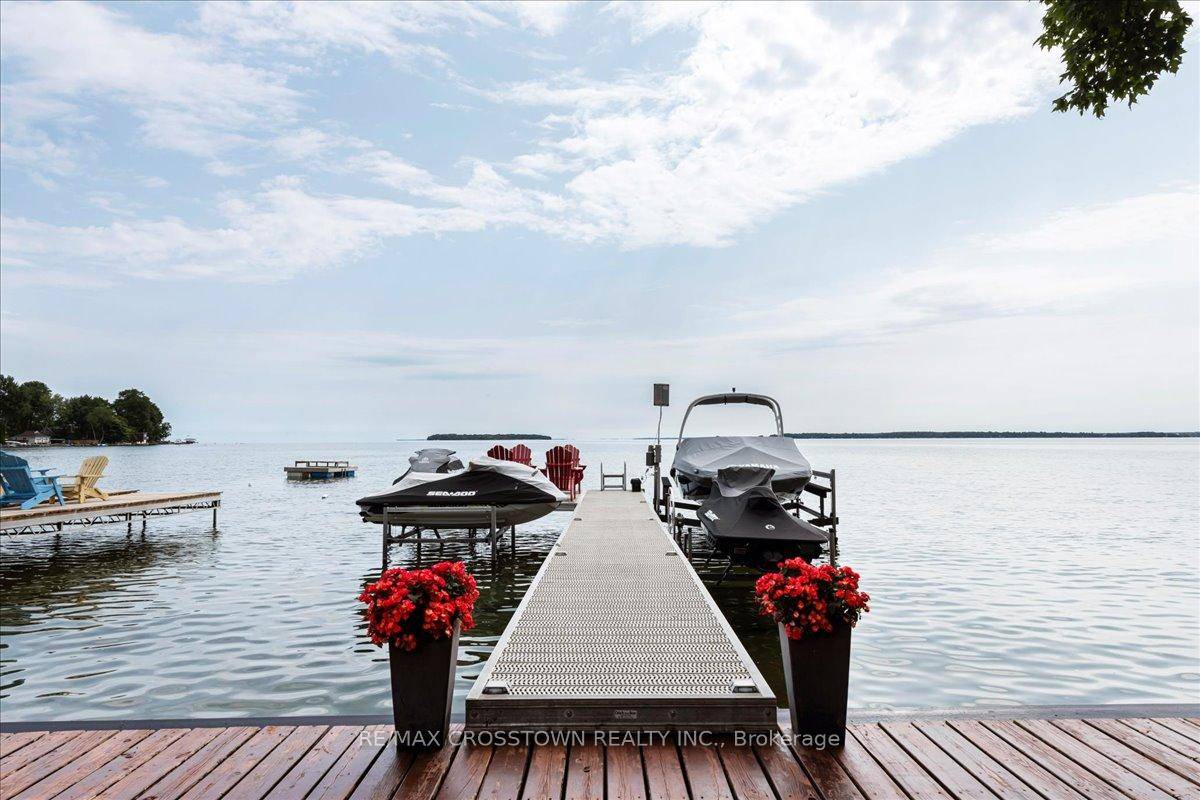 Stunning waterfront property for sale nestled in the heart of Innisfil.