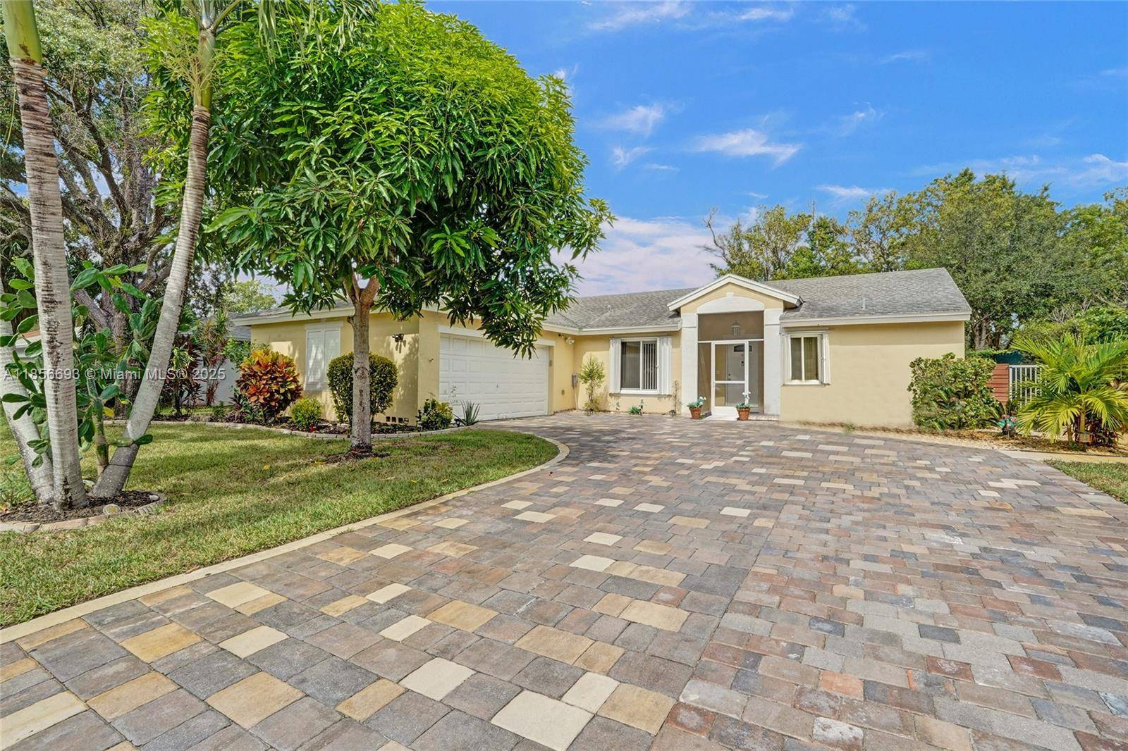 UP TO 17K OFFERED IN SELLER CREDITS !