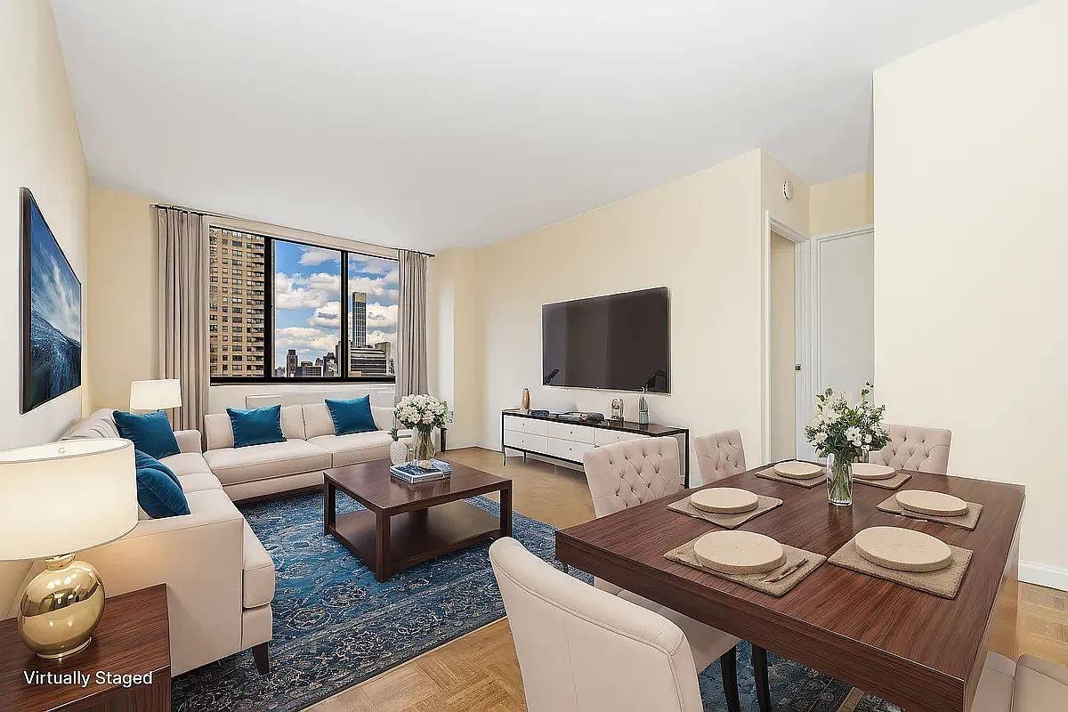Welcome to your new home at the Falcon Tower !