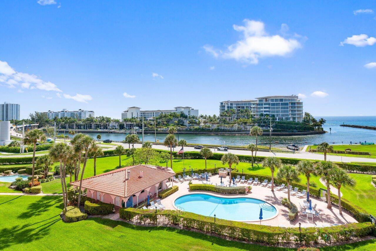 Rarely available 3 bedroom, top floor, corner condo with direct views of the Boca Raton Inlet.
