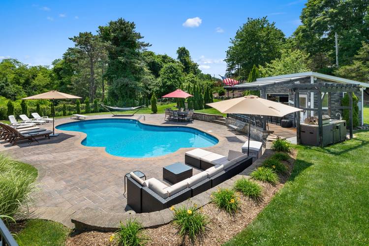 Stunning Southampton Rental