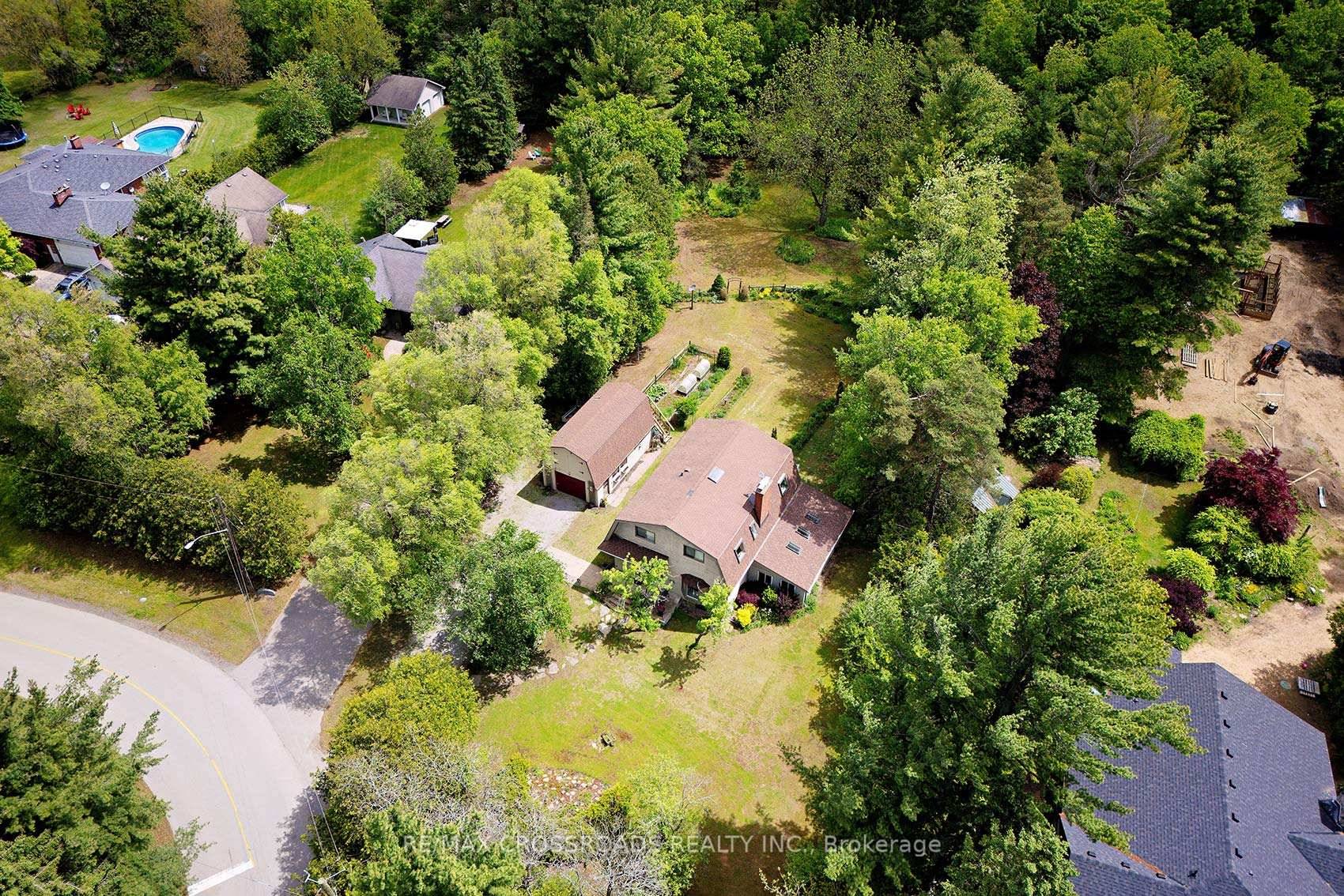 ONE OF A KIND PROPERTY ! !