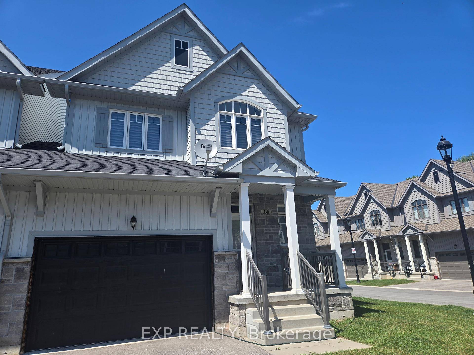 Annual rental, unfurnished price listed.