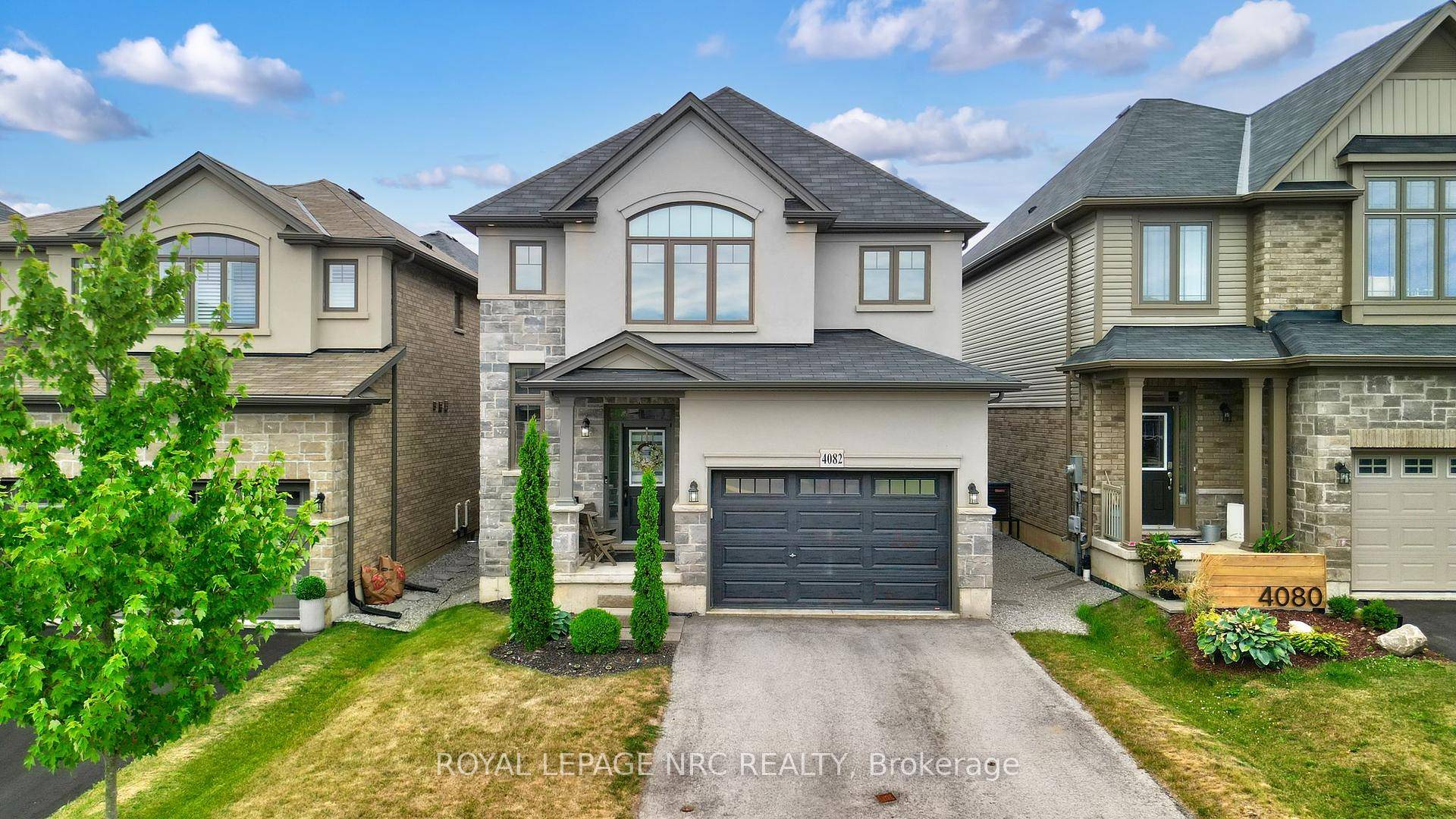 Welcome to this meticulously maintained 3 bedroom 3 bathroom home in the heart of Beamsville, built by the renowned Losani Homes and part of their sought after Chateau Series.