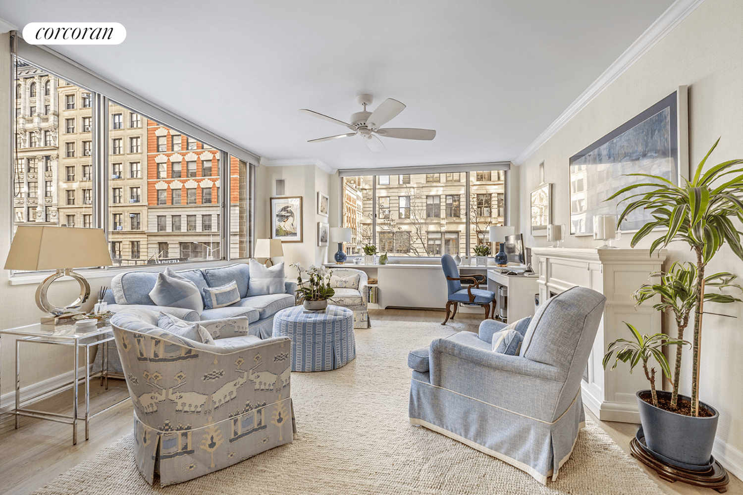 Welcome to Apartment 3B at 108 Fifth Avenue a stunning, full service luxury condominium in the heart of the Flatiron District.