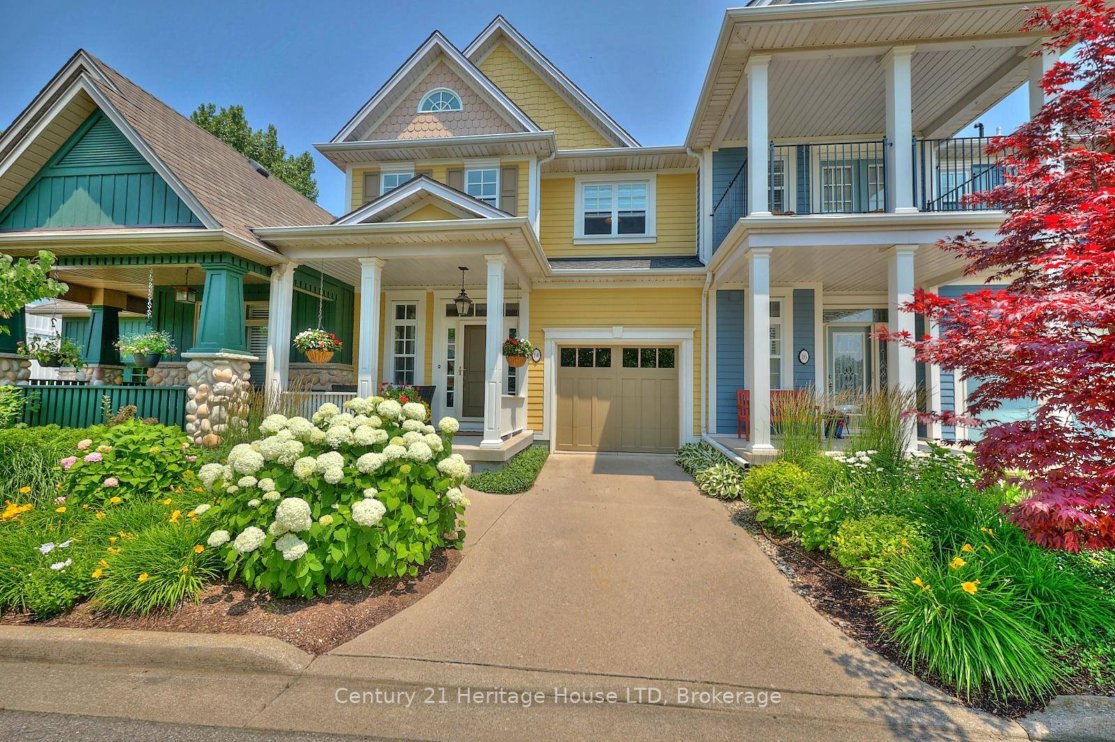 Enjoy luxury and low maintenance living in this highly sought after condo townhome, backing onto the ravine, 12 mile creek, and Merritt Trail.