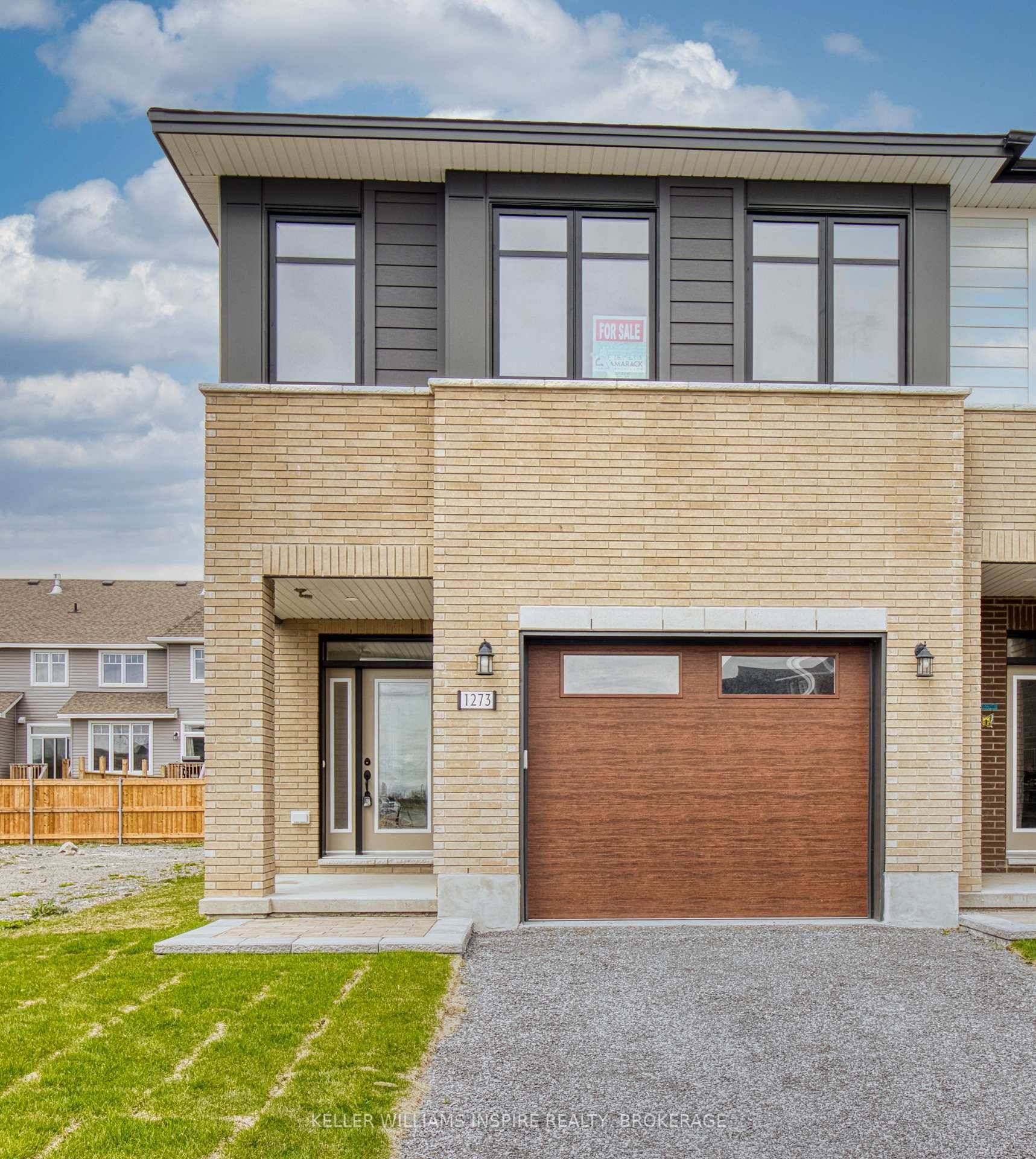 Welcome to The Camden, offering 2, 160 sq ft of living space in Kingston's West Village.