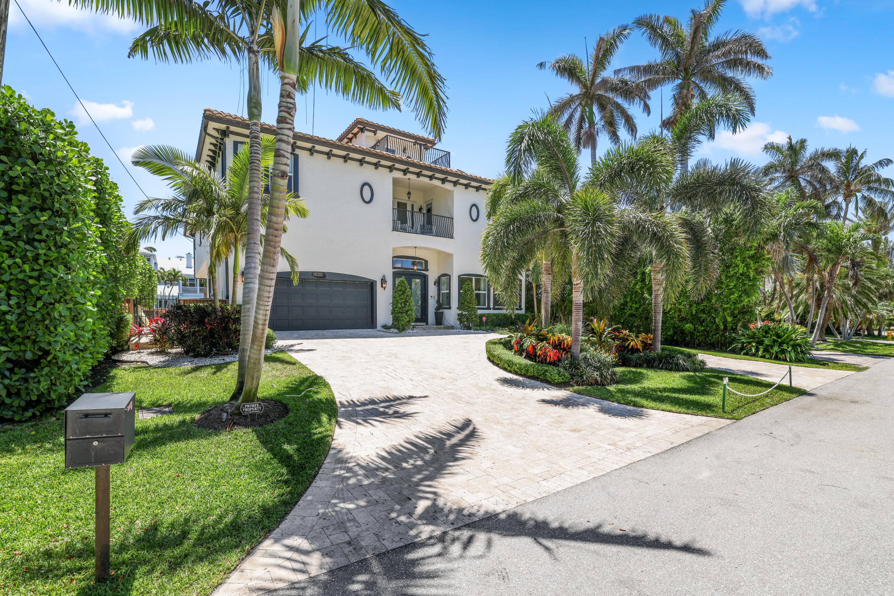 Experience the pinnacle of South Florida living in this stunning waterfront residence in East Delray, perfectly located between the vibrant downtown scene on Atlantic Ave and the abundant shopping and ...