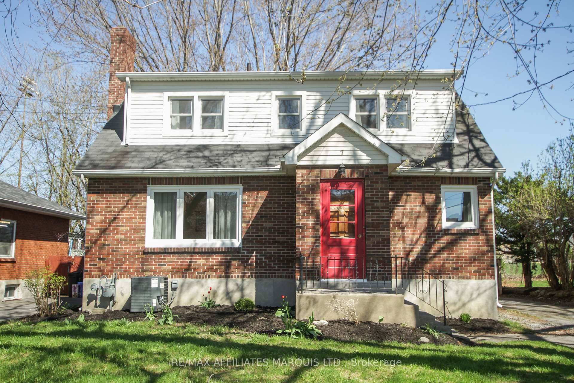 Welcome to 7 Old Orchard !