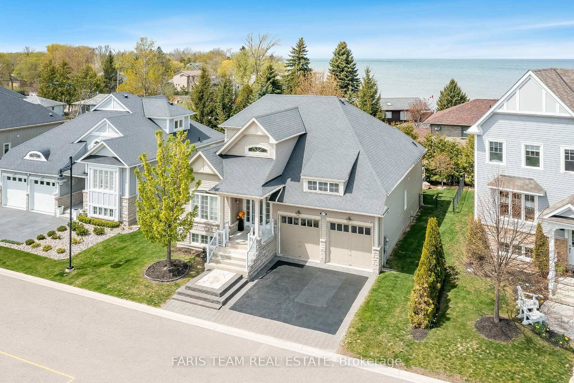 Top 5 Reasons You Will Love This Home 1 Stunning lakeside bungaloft settled in a picturesque Georgian Bay community, offering charm, comfort, and an unbeatable location 2 Enjoy exclusive access ...