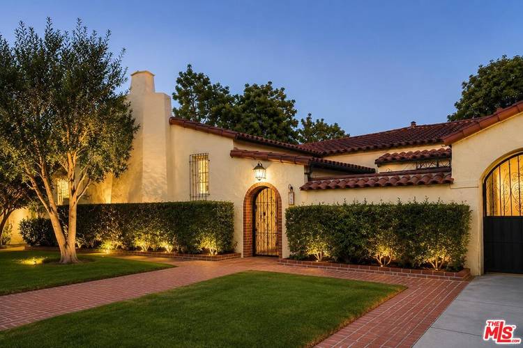 304  S Clark Dr 4BR La