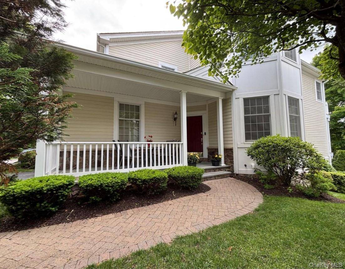 Welcome to 19 Augusta Drive, a spacious semi detached townhouse Condominium tucked inside the beautifully maintained Hollow Brook Mews community in Cortlandt Manor, NY.