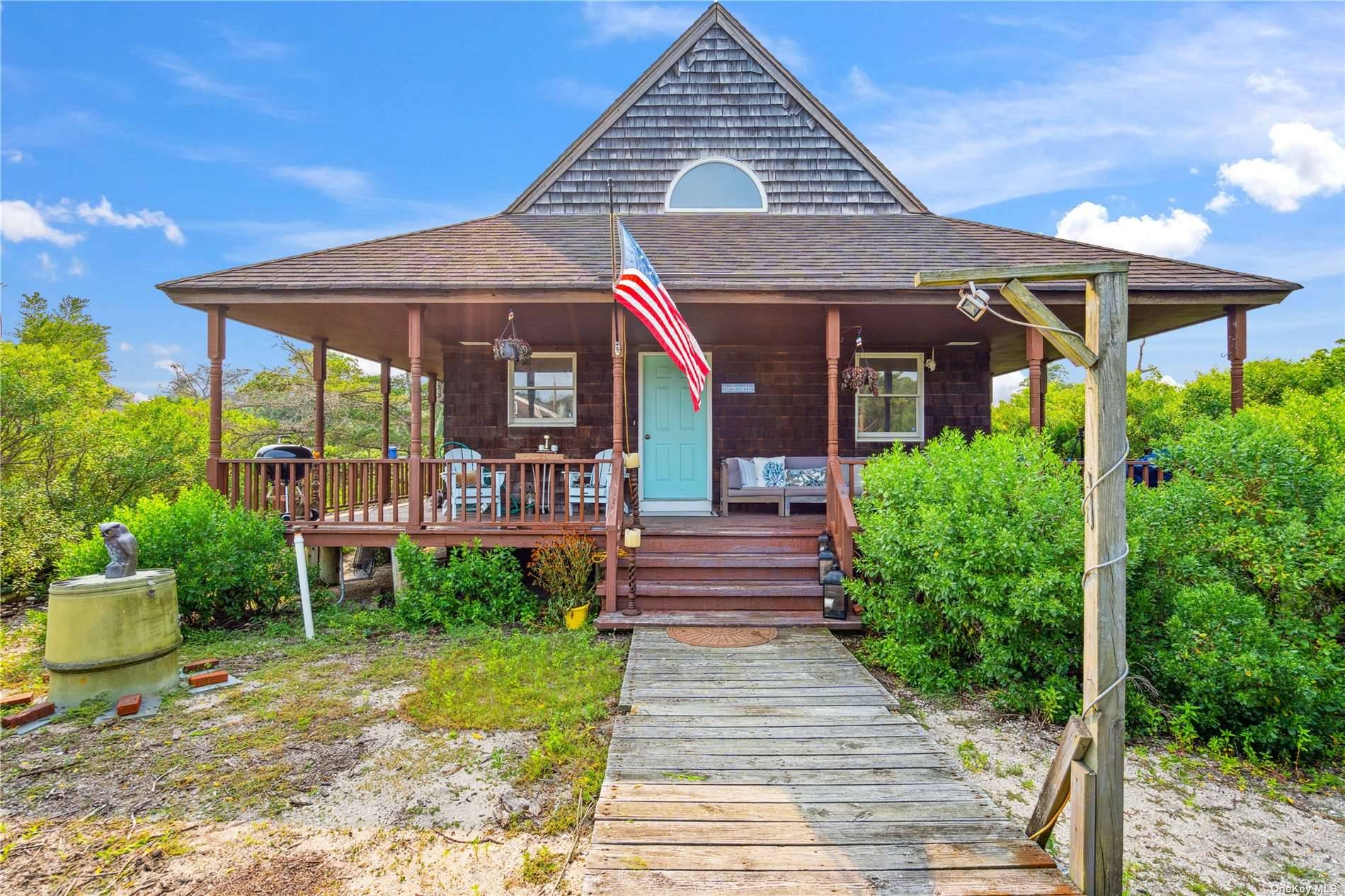 AMAZING OPPORTUNITY ! 2 PROPERTIES 1 PRICE !