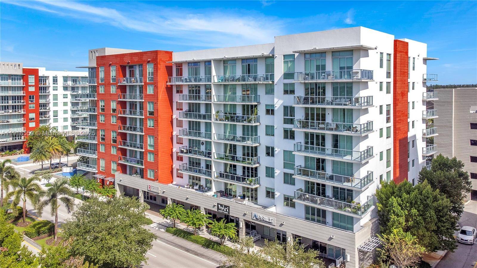 Beautiful 2 Bed, 2 Bath Condo in a Prime Doral Location Discover this stunning 2 bedroom, 2 bathroom condo located on the top 8th floor, the only floor in the ...
