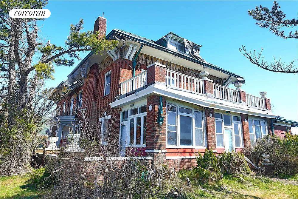 Rare, Once in a Lifetime opportunity to own a double lot in THE MOST coveted Beach Front neighborhoods in Brooklyn.