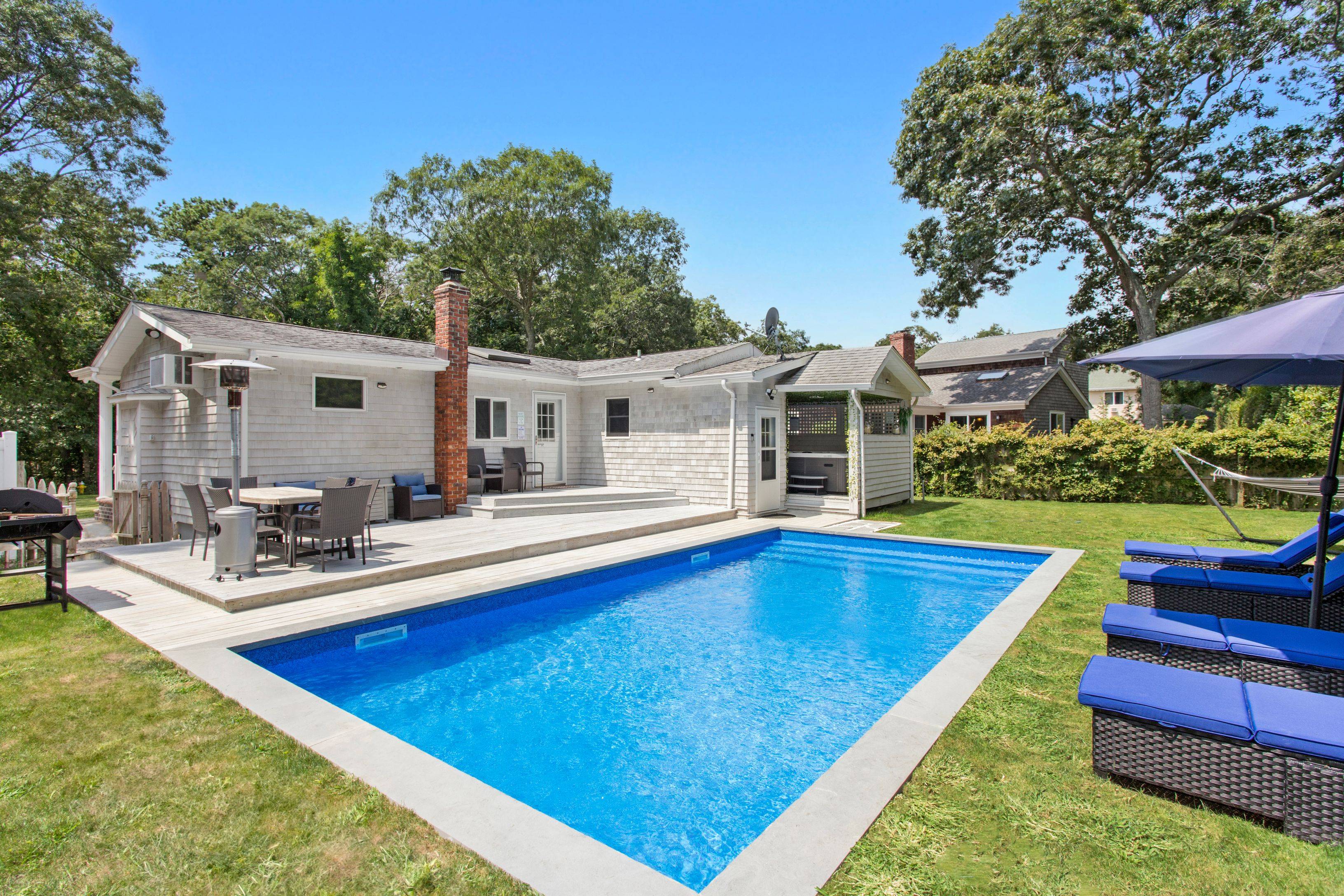 Unveiling a Hidden Gem in East Quogue!