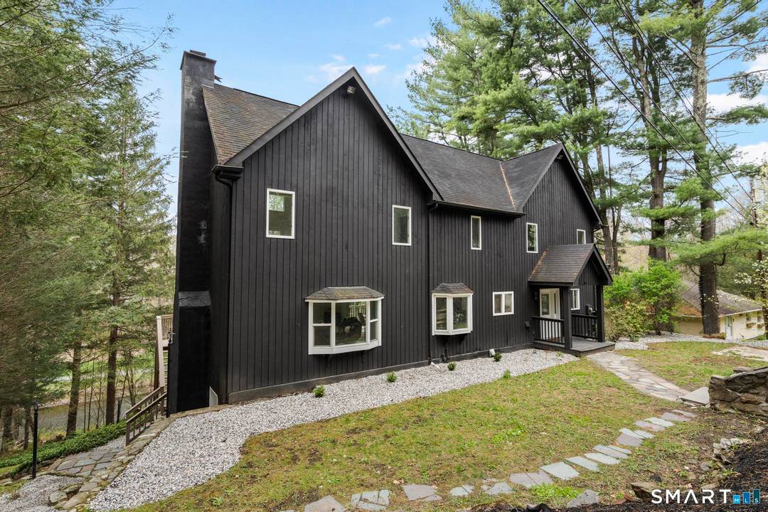 Summer furnished rental opportunity !