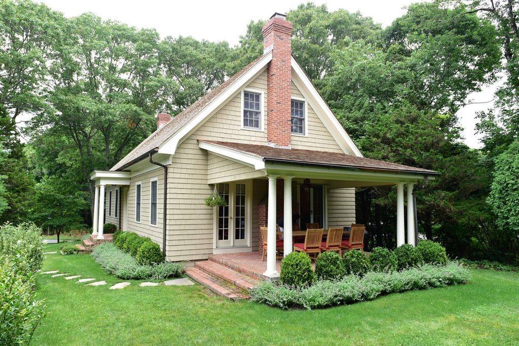 Charming Sag Harbor Village Home!