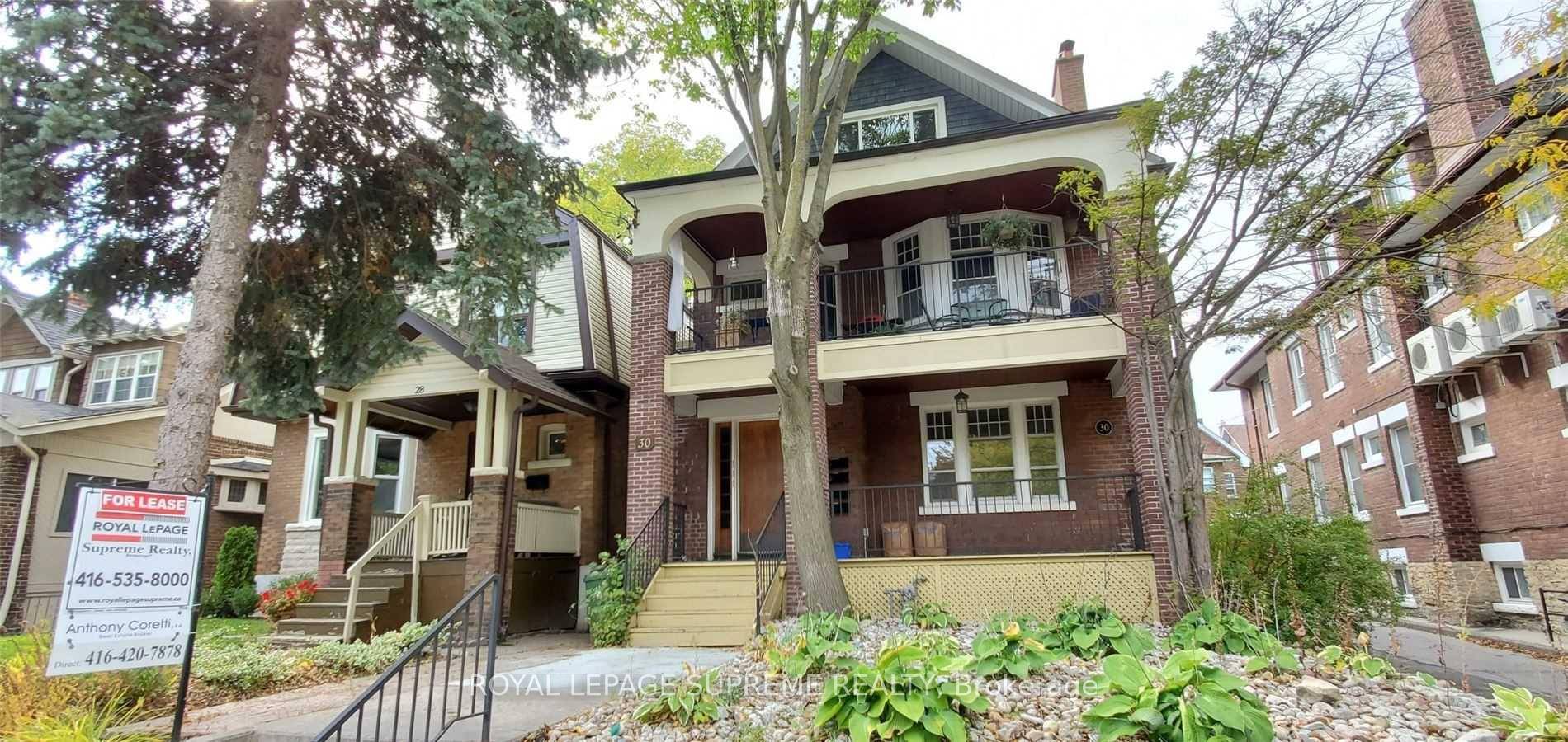 Welcome Home To The Coveted Regal Heights Neighborhood !