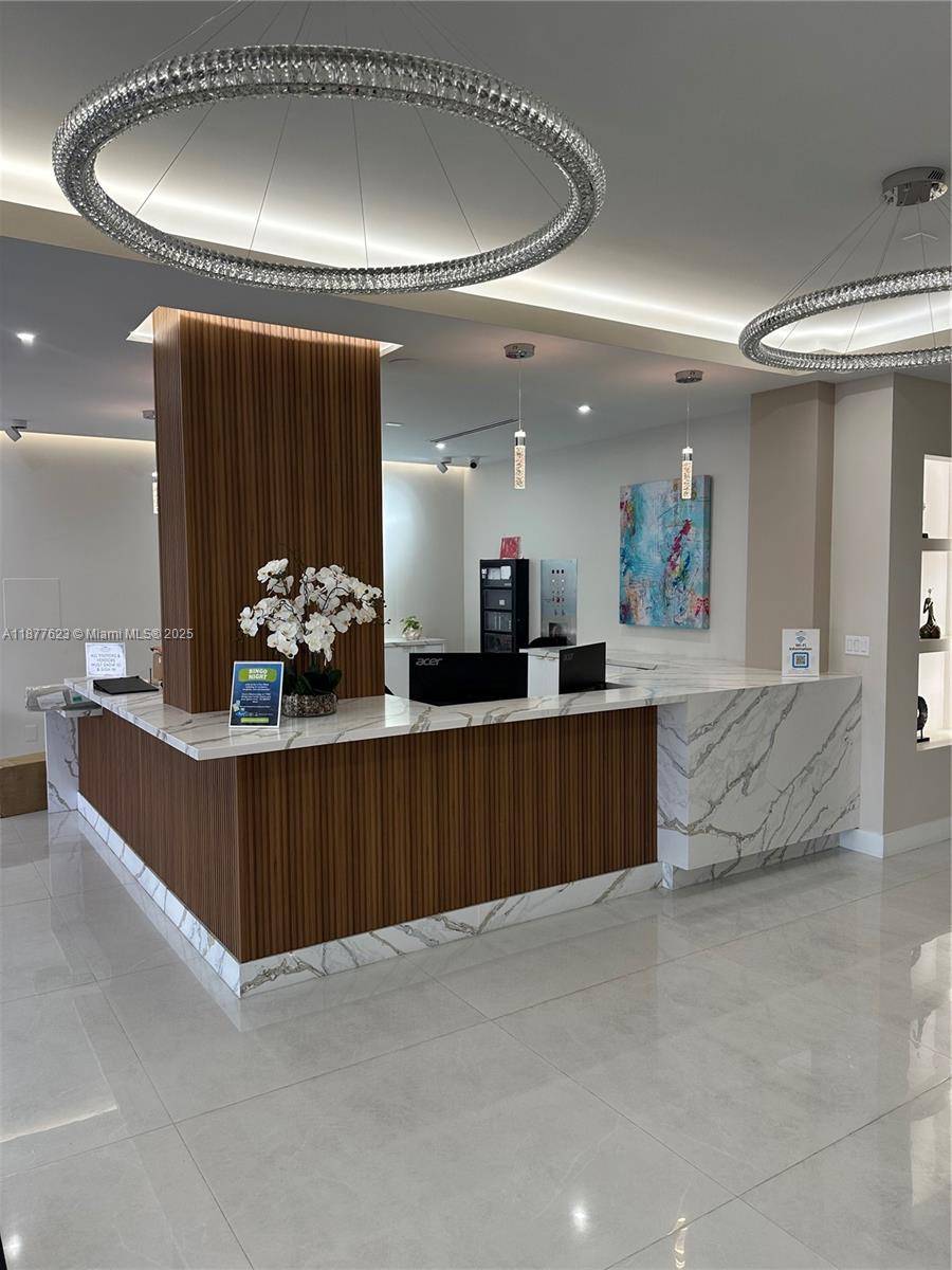 ACTUAL SQFT 1290 Enjoy the Beautiful ocean and Intracoastal Views and direct access to the beach.