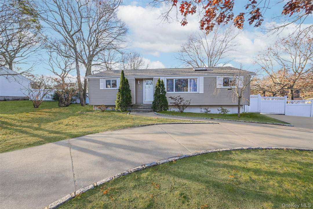 Beautiful fully renovated 3 bedroom ranch house for sale.