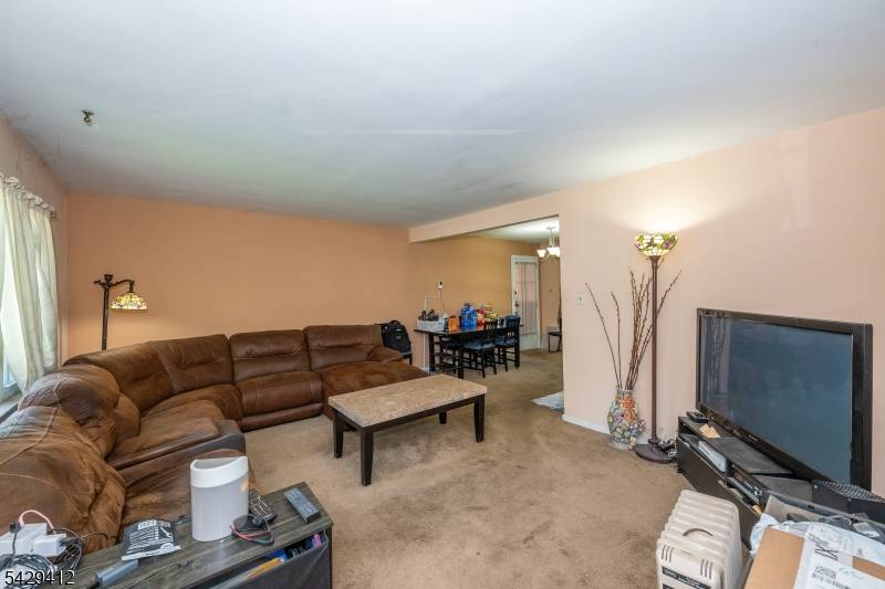 Expanded Cape with serious space and a layout that opens the door to a lot of possibilities.