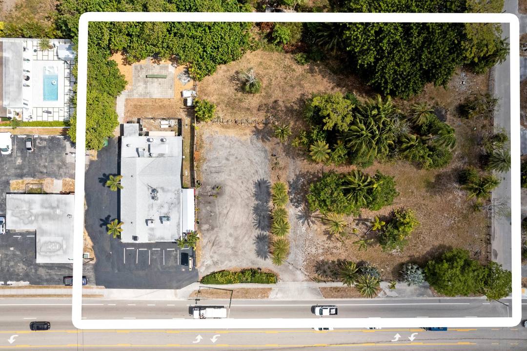 Prime restaurant available !