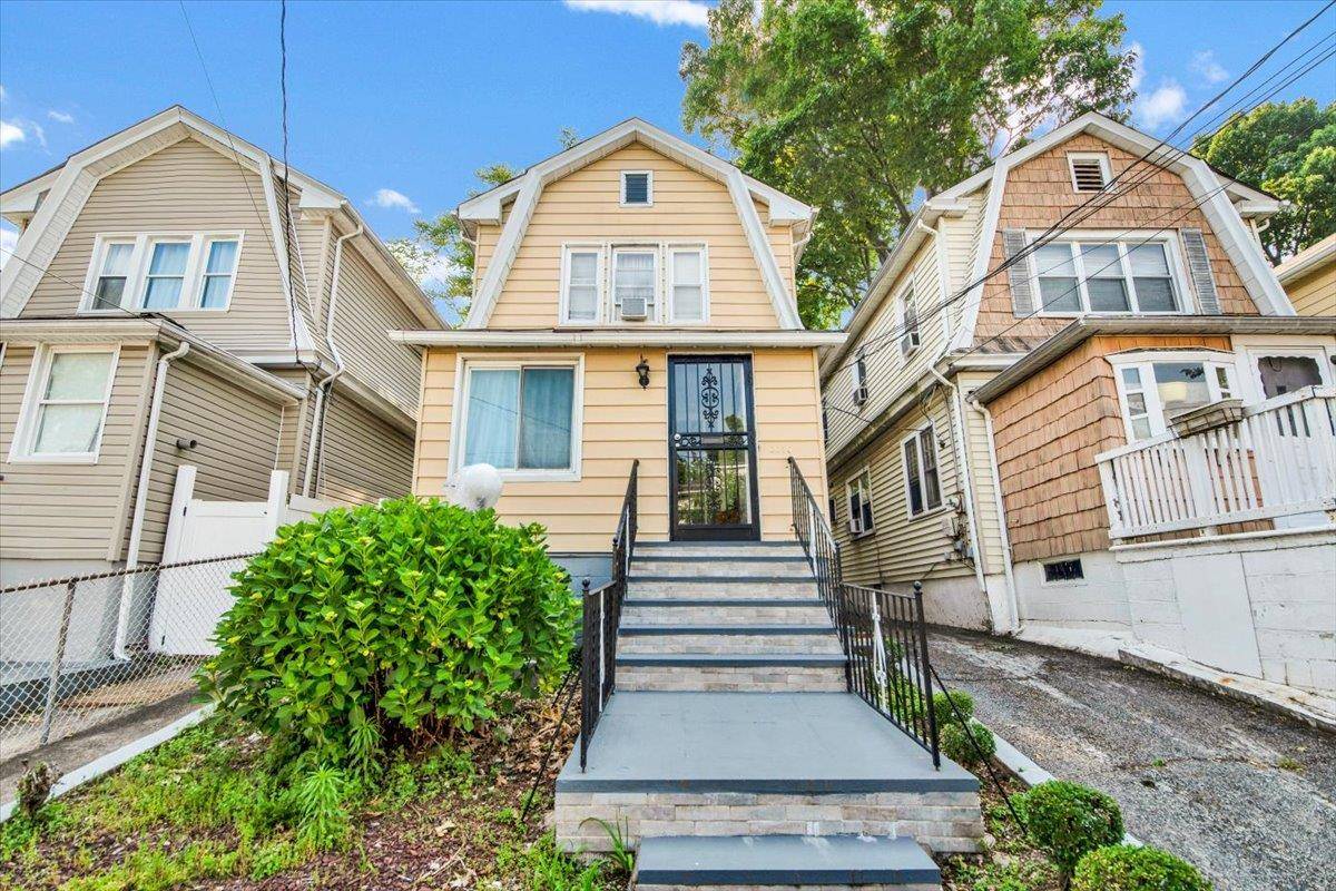 Welcome to 4419 Edson Avenue, a spacious and fully detached duplex single family home nestled on a quiet residential block in the heart of Wakefield, Bronx.