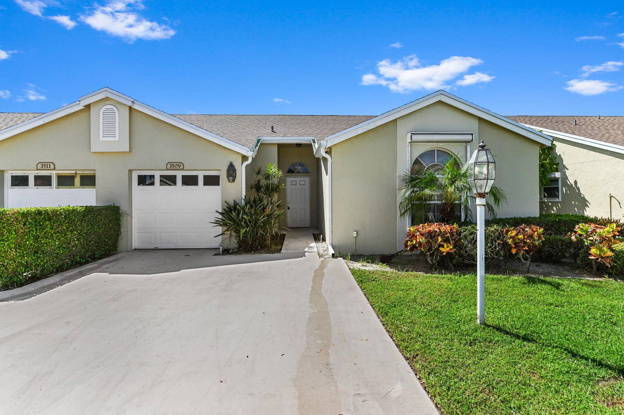 Welcome to the Villages of Woodlake, a sought after 55 community offering comfort and convenience.