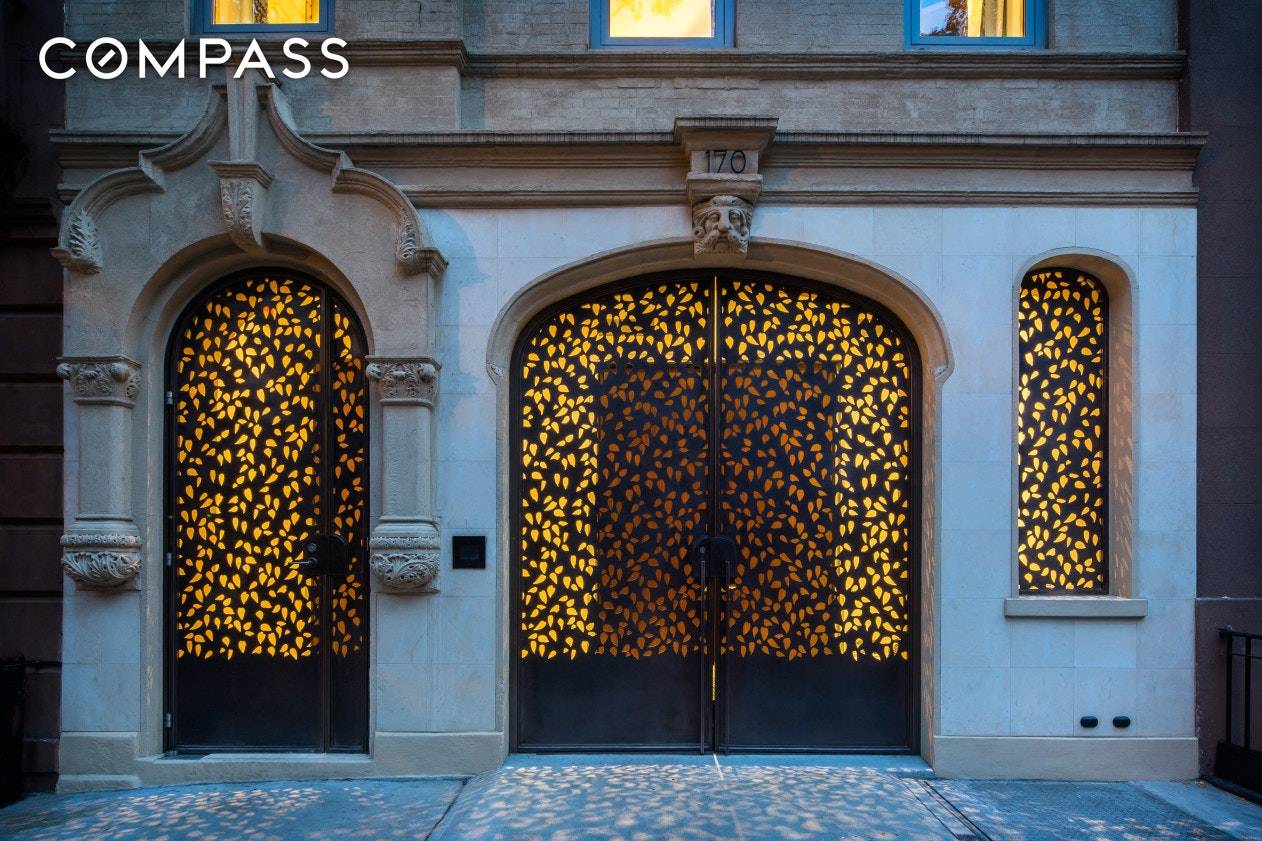 Private Residence In Historic Upper East Side Carriage House Above Art Gallery The Waterfall Arts Foundation and The Formation Team are offering for rent the entire residence 2nd 5th floors ...