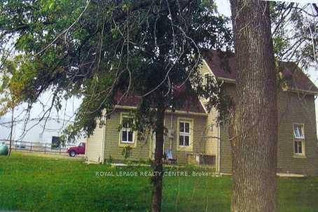 Spacious Cute 1 Bedroom Den, Kitchen, 4 Piece Bathroom And Separate Entrance Like A Small Bungalow, Basement Not Included With Adjoining Main House.