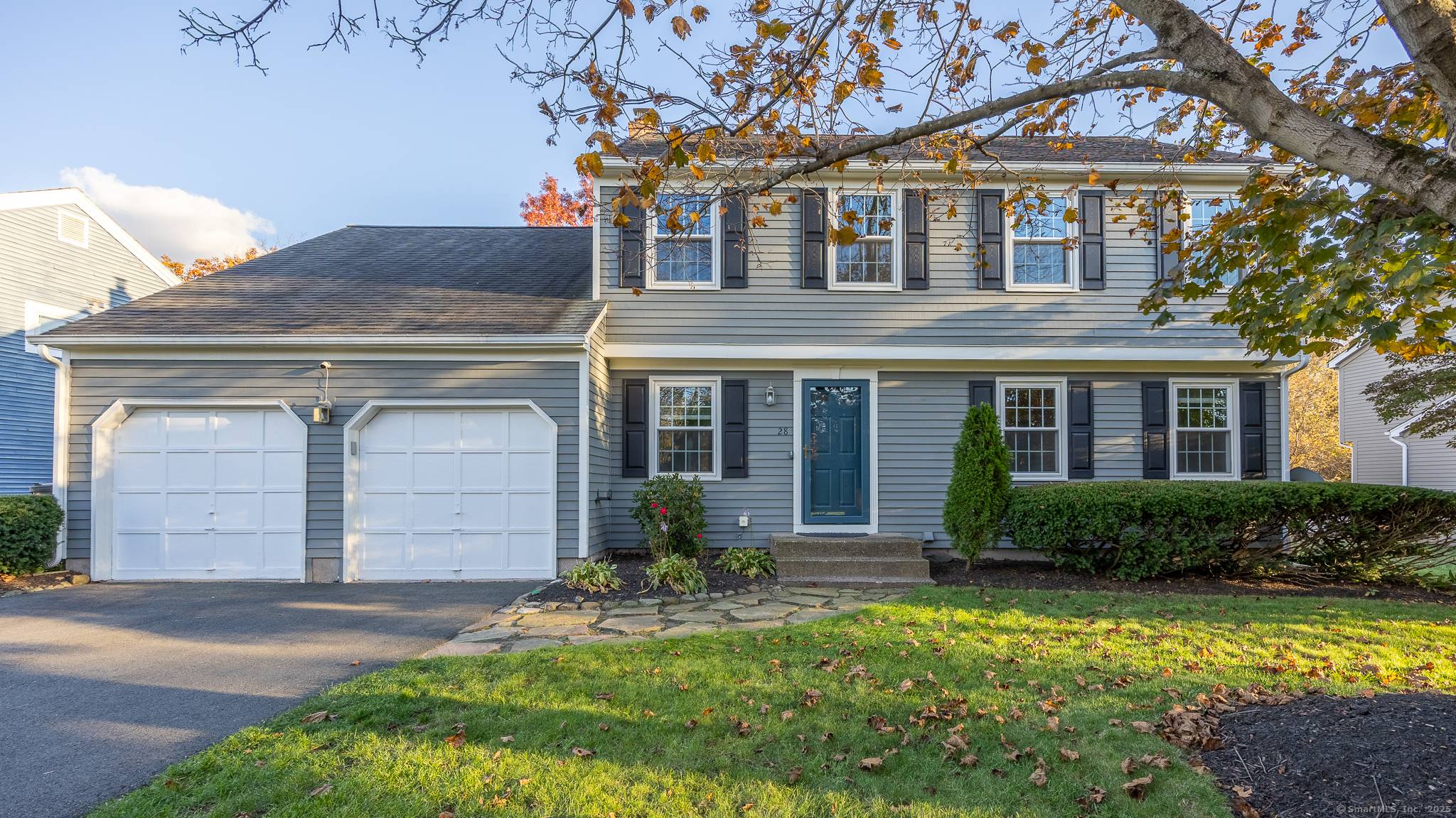 At this time, the sellers are requesting all interested parties to submit their highest and best offers by 5 00 PM on Tuesday, November 4th.