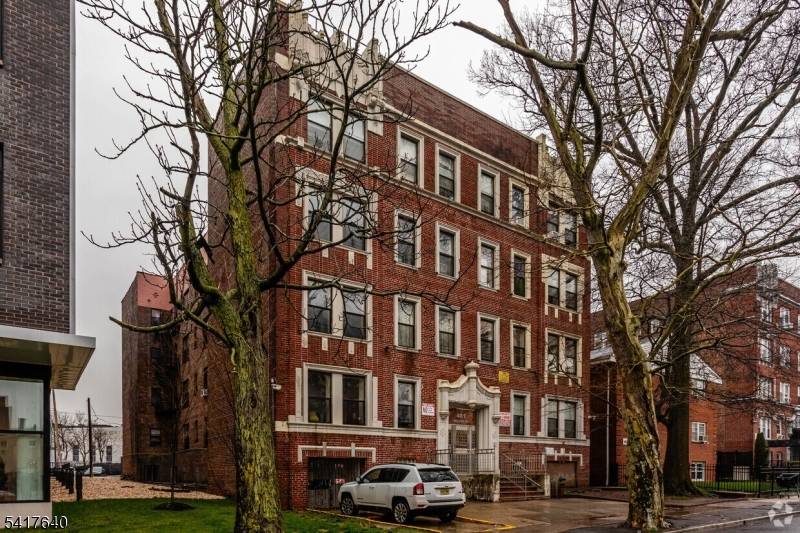 This superb investment FOUR story brick 26 UNIT building offering 15 one bedroom units and 11 two bedroom units is nestled in prime location, surrounded by many new constructions as ...