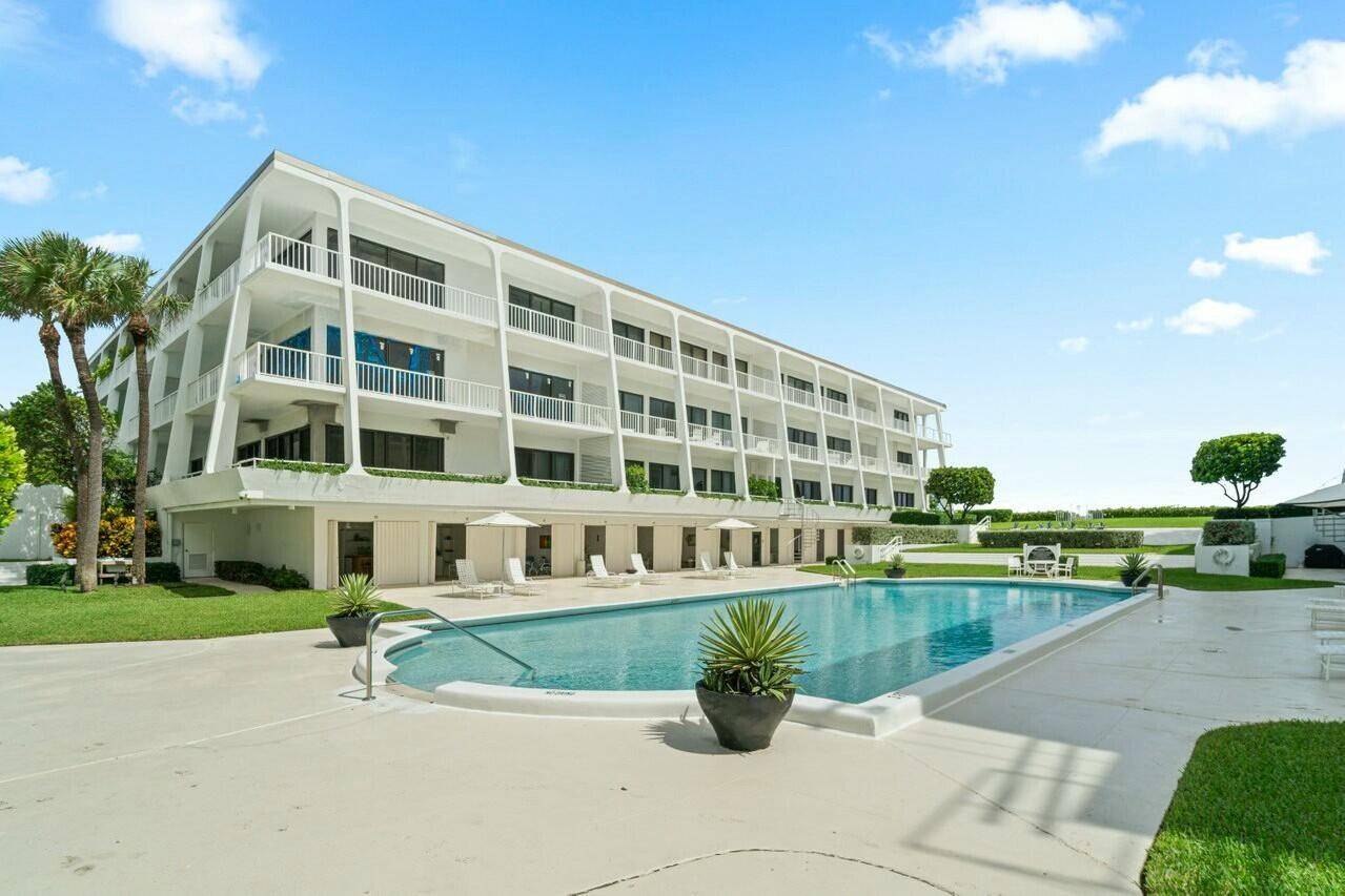 This exceptional 2 bedroom, 2.
